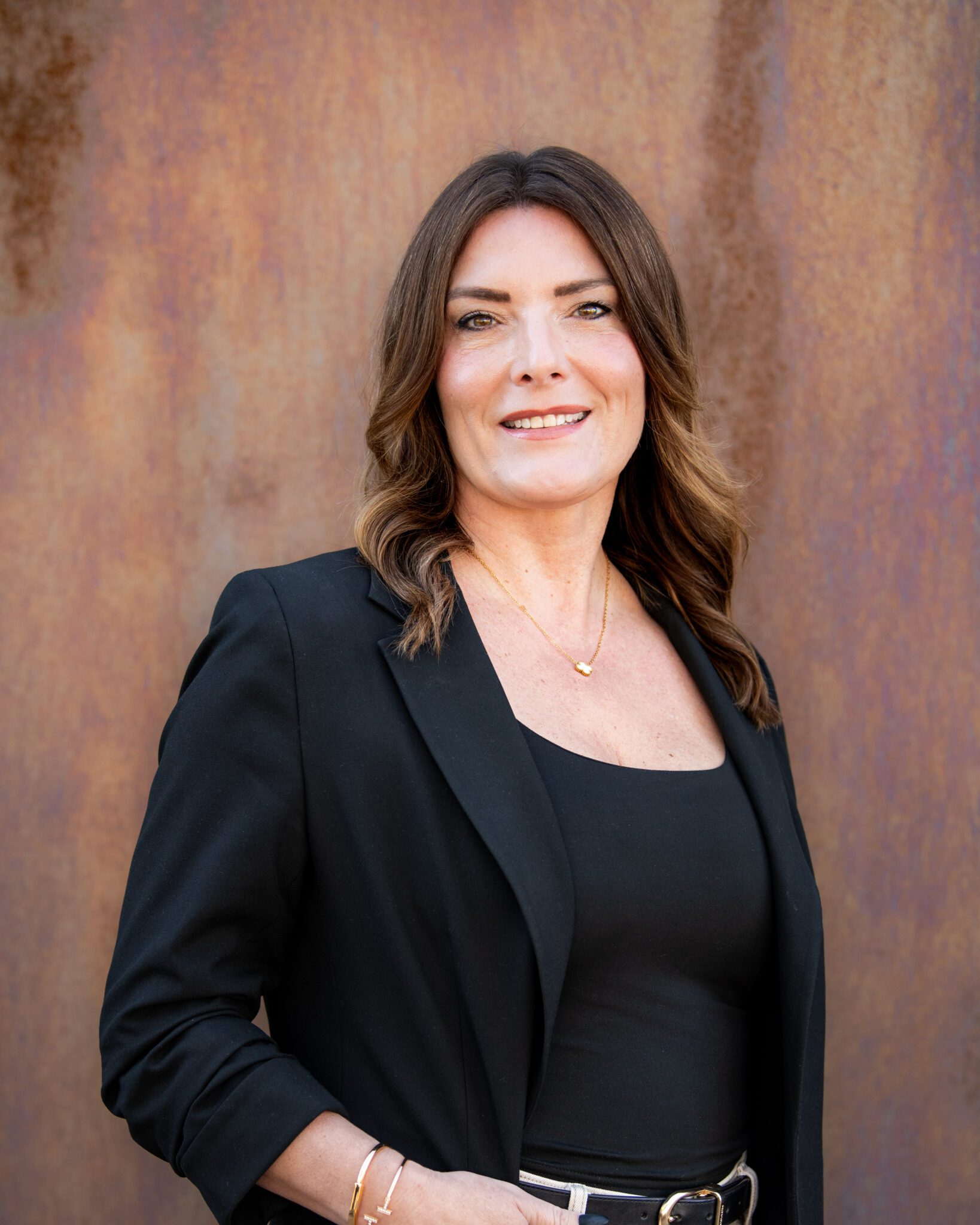 Liz Tobin | Corporate Interior Systems